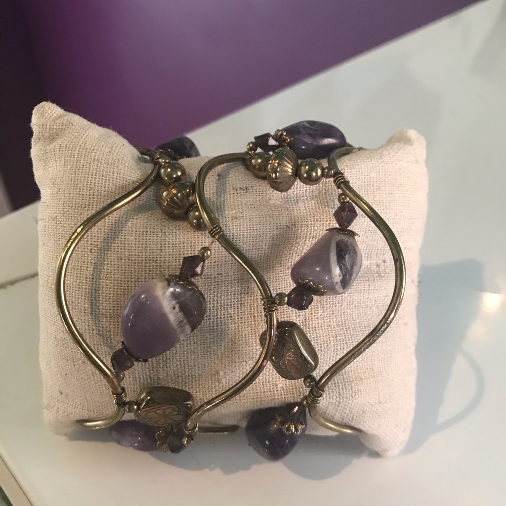 Bangle bracelet